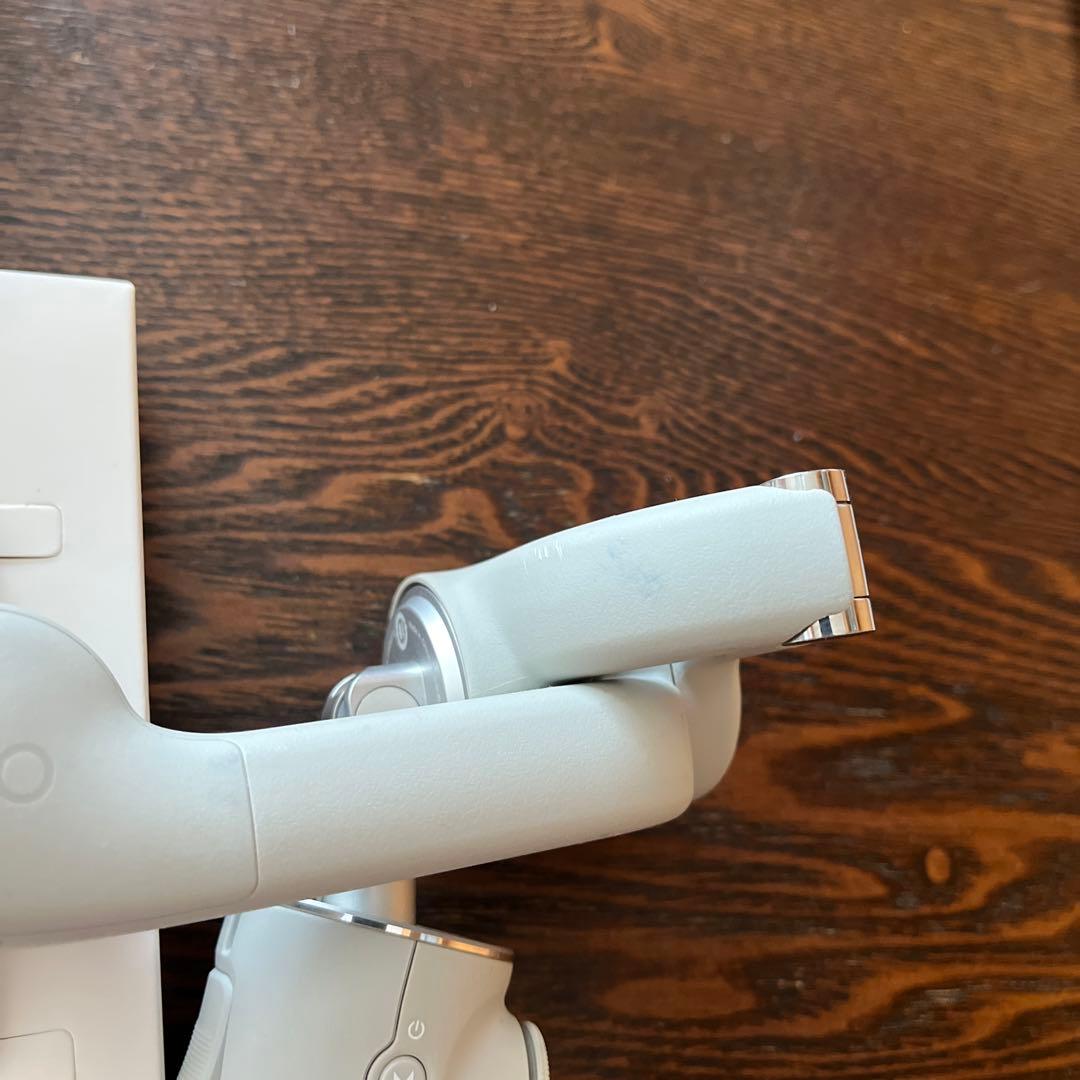 DJI OM 5 スタビライザー