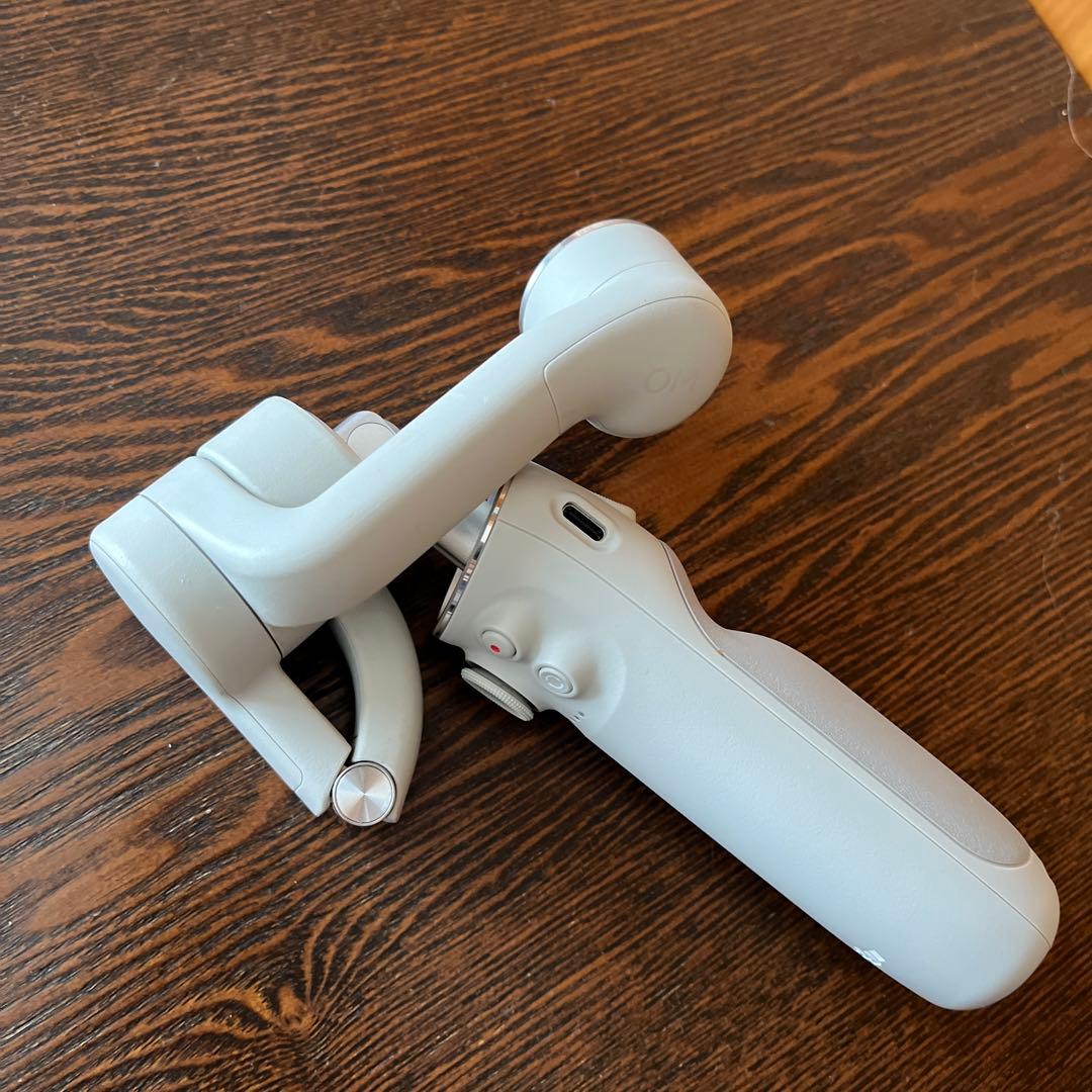 DJI OM 5 スタビライザー