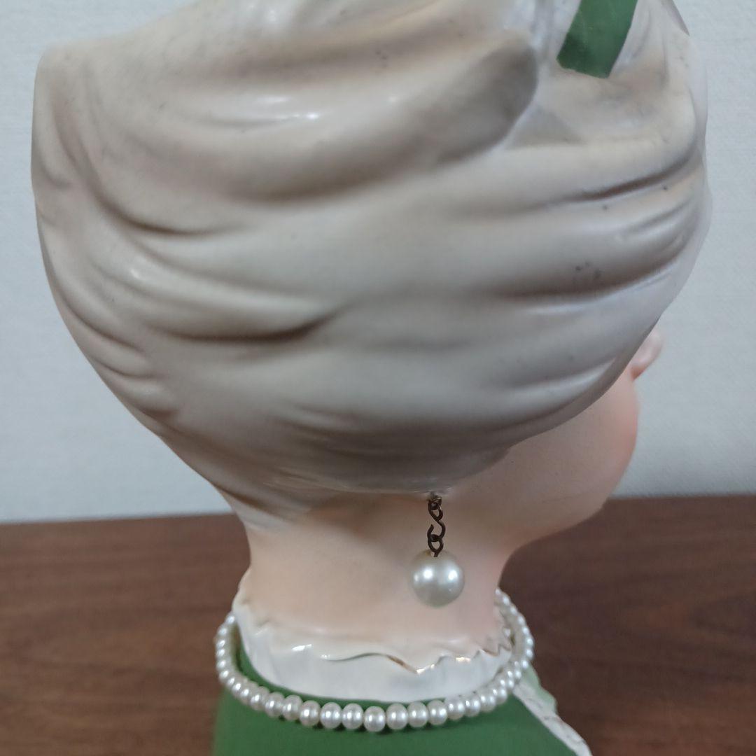 ビンテージ レディヘッドベース 陶器製置物花瓶　緑色のドレスにパールのネックレス