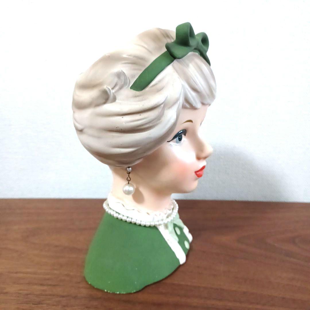 ビンテージ レディヘッドベース 陶器製置物花瓶　緑色のドレスにパールのネックレス