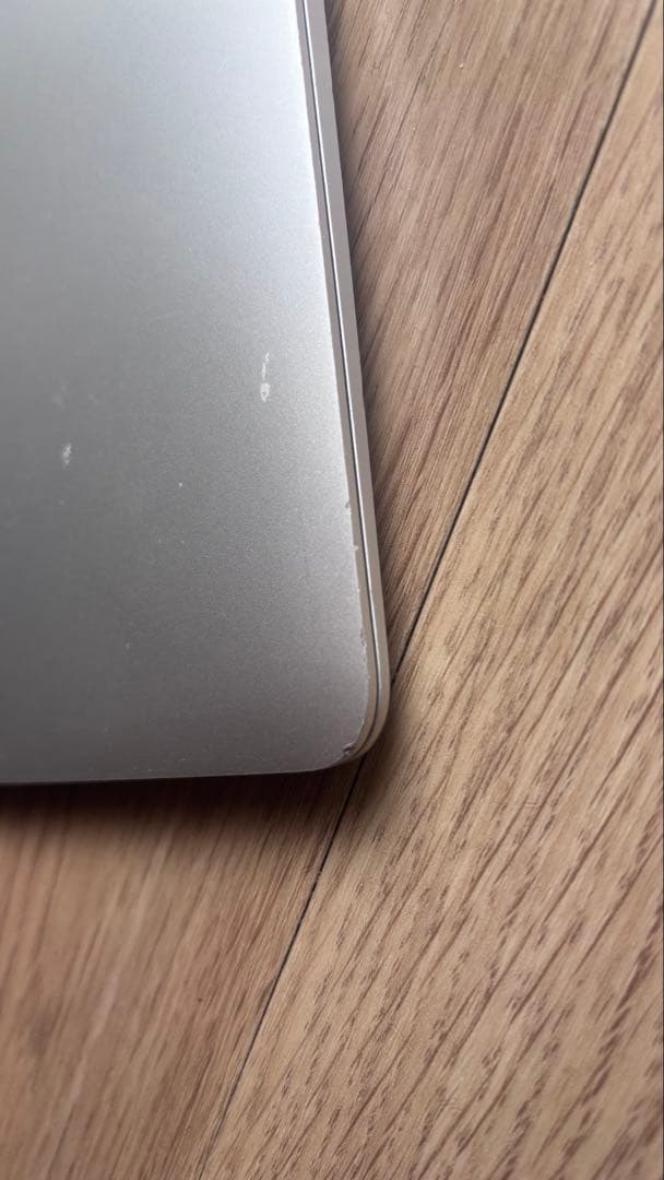 m1 macbook air メモリ8G SSD256 最大容量81%