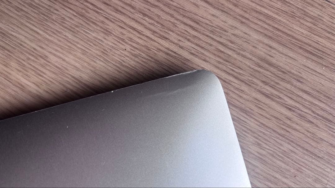 m1 macbook air メモリ8G SSD256 最大容量81%