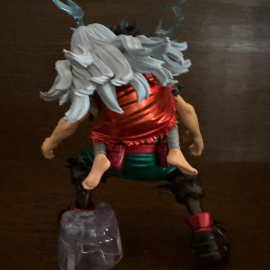 えりちゃん出久フィギュア