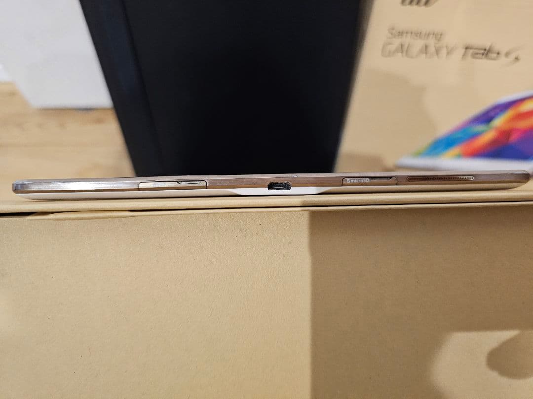 Androidタブレット本体 Samsung GALAXY Tab S 10.5/au SCT21