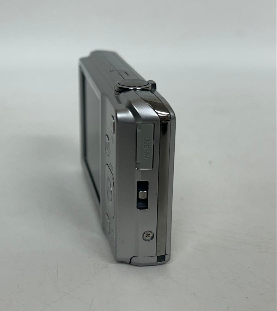 CASIO EXILIM EX-Z27 デジカメ　シルバー