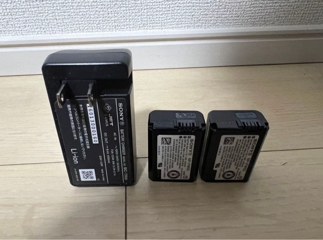 SONY α6000 ミラーレス一眼 本体＋付属品【再出品】