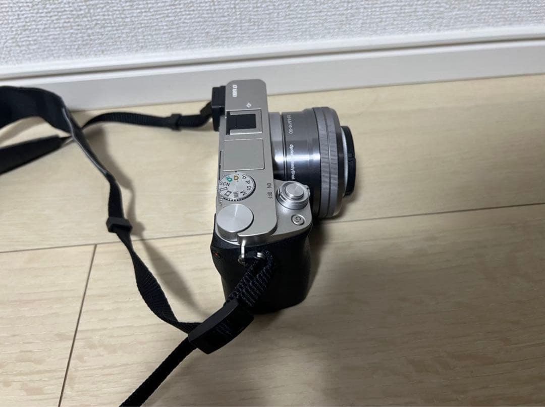 SONY α6000 ミラーレス一眼 本体＋付属品【再出品】