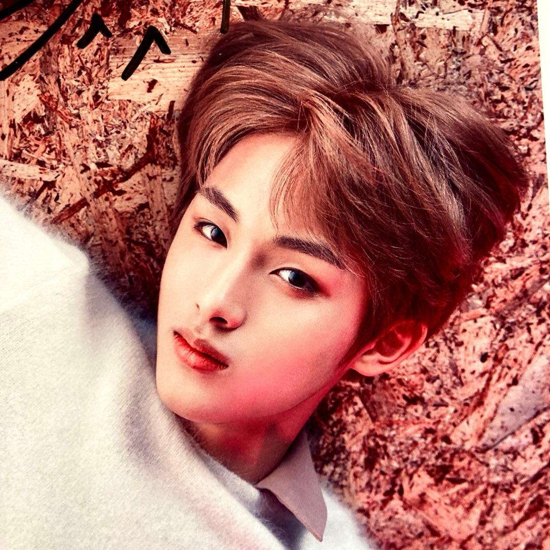 セール中…ウィンウィン直筆サイン入り2Lサイズ写真…NCT…