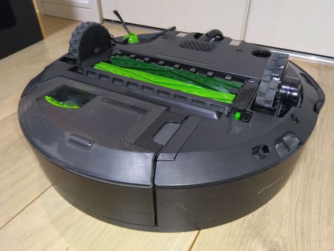 【使用160時間】アイロボットルンバJ7+　（2023年式）Dセット