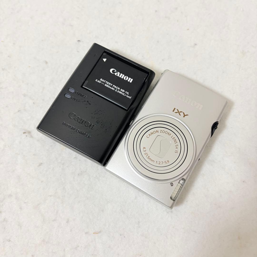 極美品 Canon IXY 220F シルバー コンデジ full hd