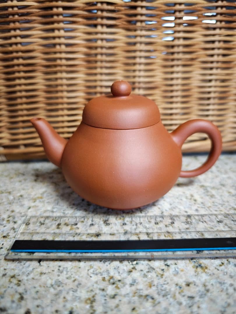 伝統と技が息づく、紫砂茶壺