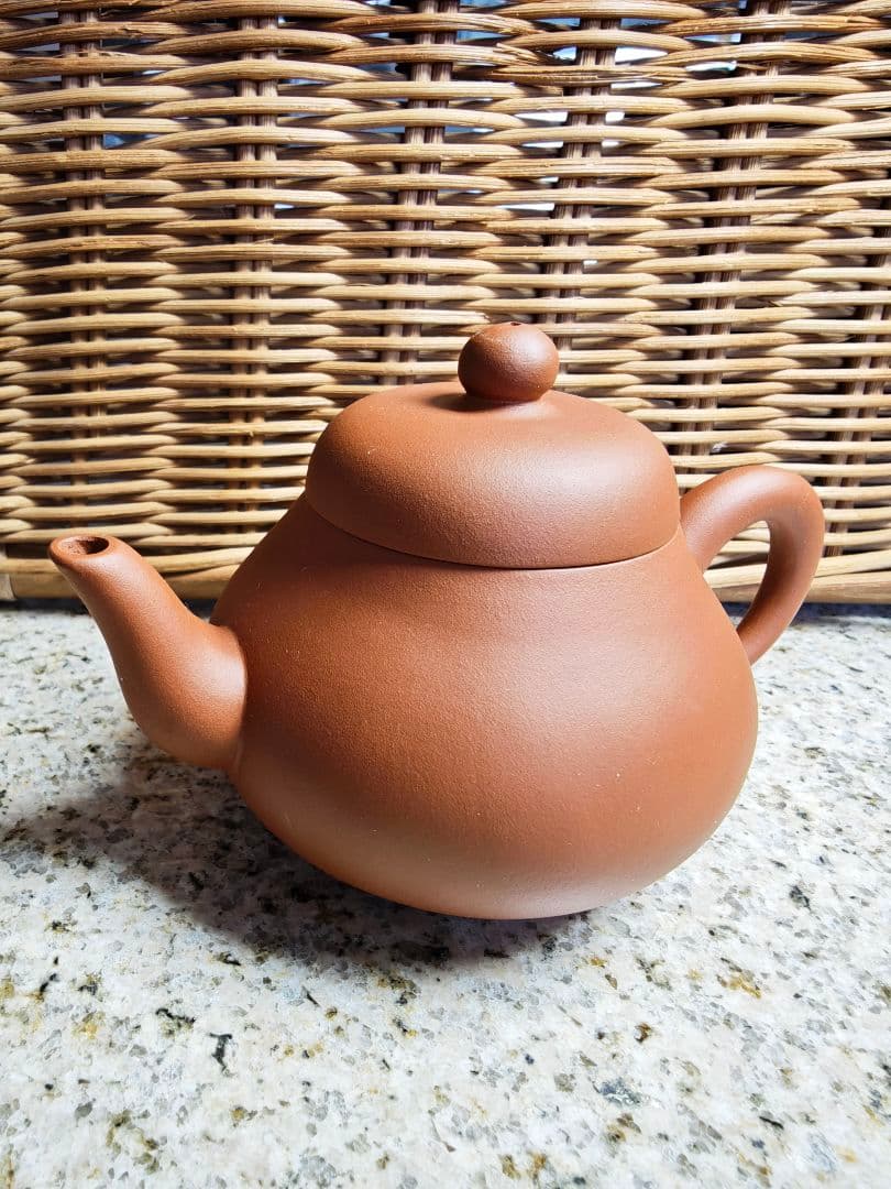 伝統と技が息づく、紫砂茶壺