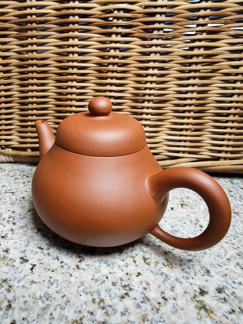 伝統と技が息づく、紫砂茶壺