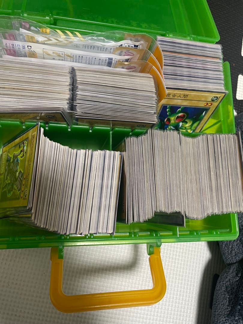 遊戯王カード　　初期ブースターセット　など約400枚
