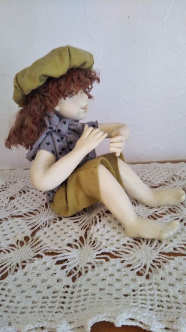 石粉粘土による創作人形