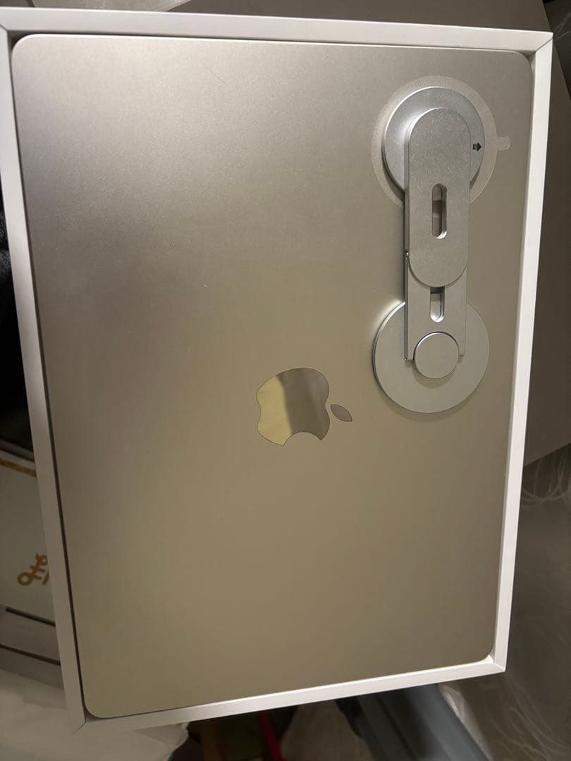 値引き可　MacBook Air 13インチ M2 スターライト256GB