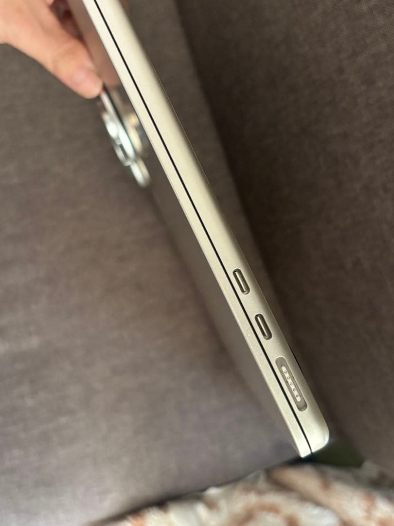 値引き可　MacBook Air 13インチ M2 スターライト256GB