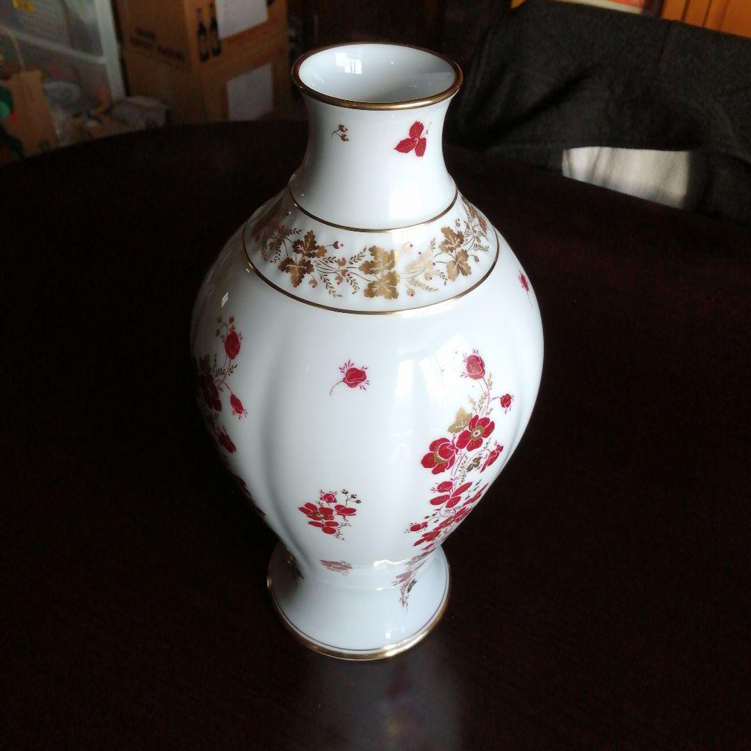 大倉陶園　金彩赤花画花瓶　35cm