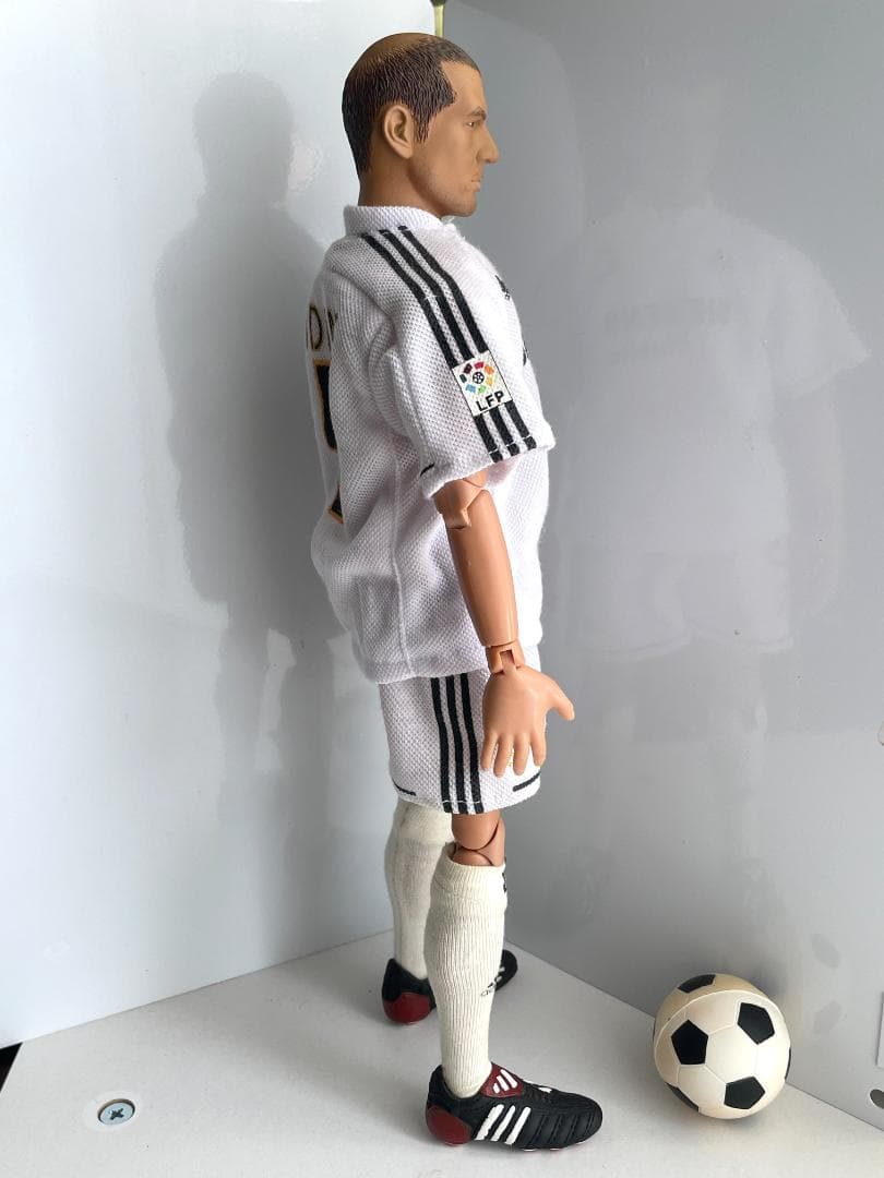 ジダン フィギュア レアル マドリード フランス adidas zidane