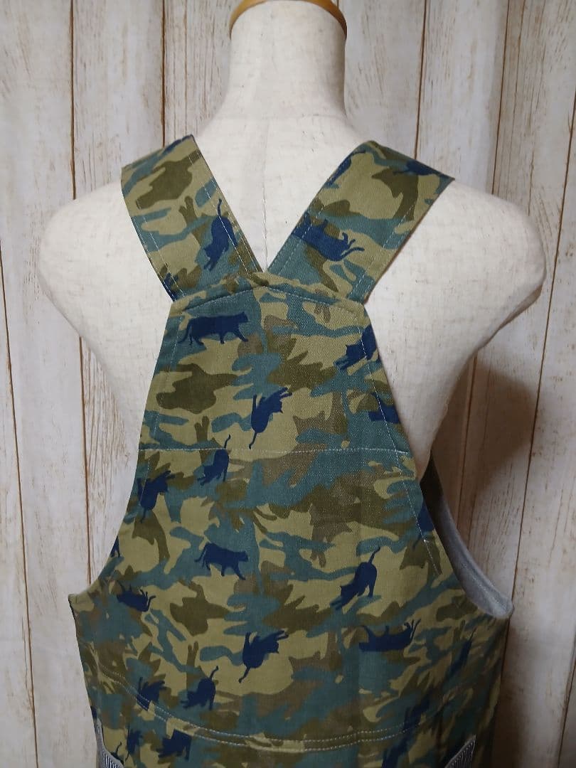 エプロン《無地／迷彩／ストラップ》&　Kipling ショルダーバック(紫)