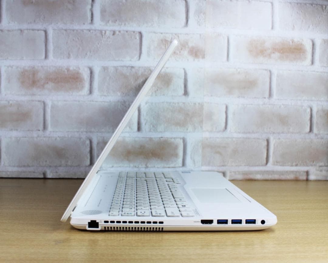 ハイスペ Core i7✨SSD オフィス付 ノートパソコン Windows11