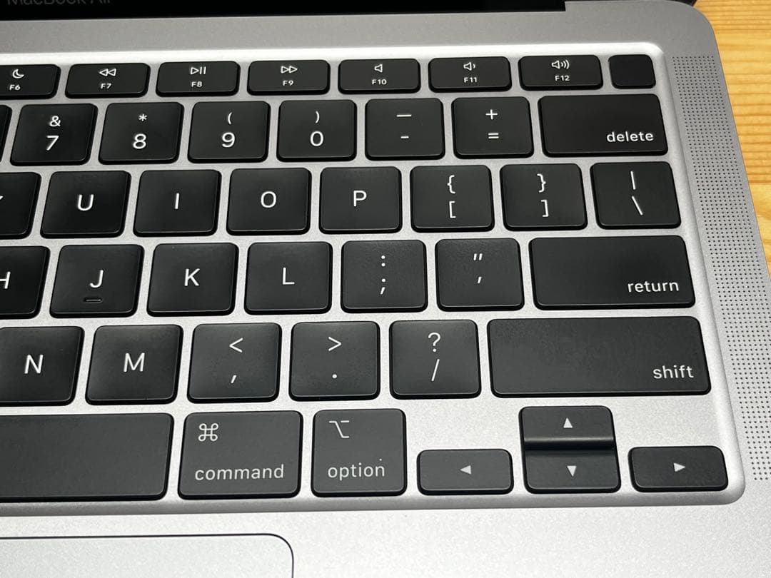 Apple MacBook Air M1チップ搭載13インチUS配列キーボード