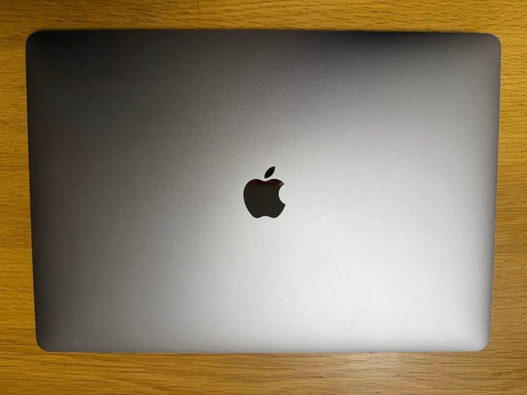 MacBook Pro 2017 15インチ 16G/512GB スペースグレイ