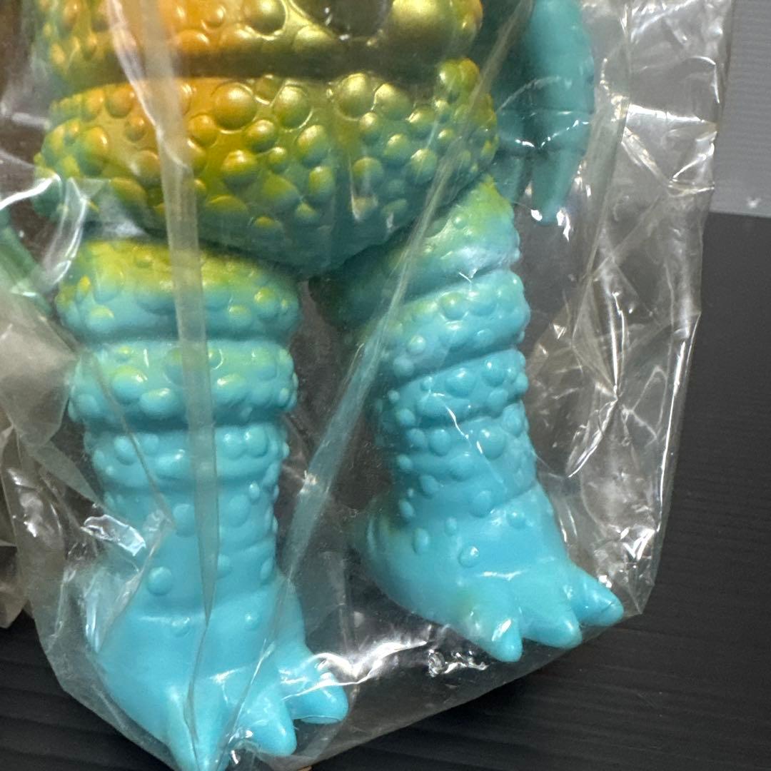 ブルマァクソフビ　怪獣シリーズ 復刻版怪獣シリーズ　ライブキング