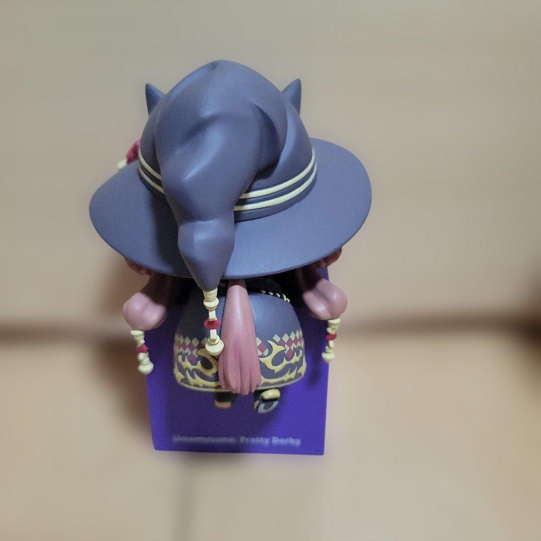 ウマ娘 ひっかけフィギュアvol.9スイープトウショウ、ゼンノロブロイ2種セット