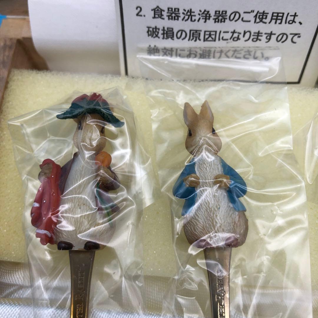 ピーターラビット スプーン5本セット 木箱入り