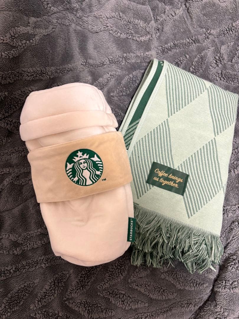 スターバックス　海外　韓国 Mat & Cup Cushion クッション　毛布