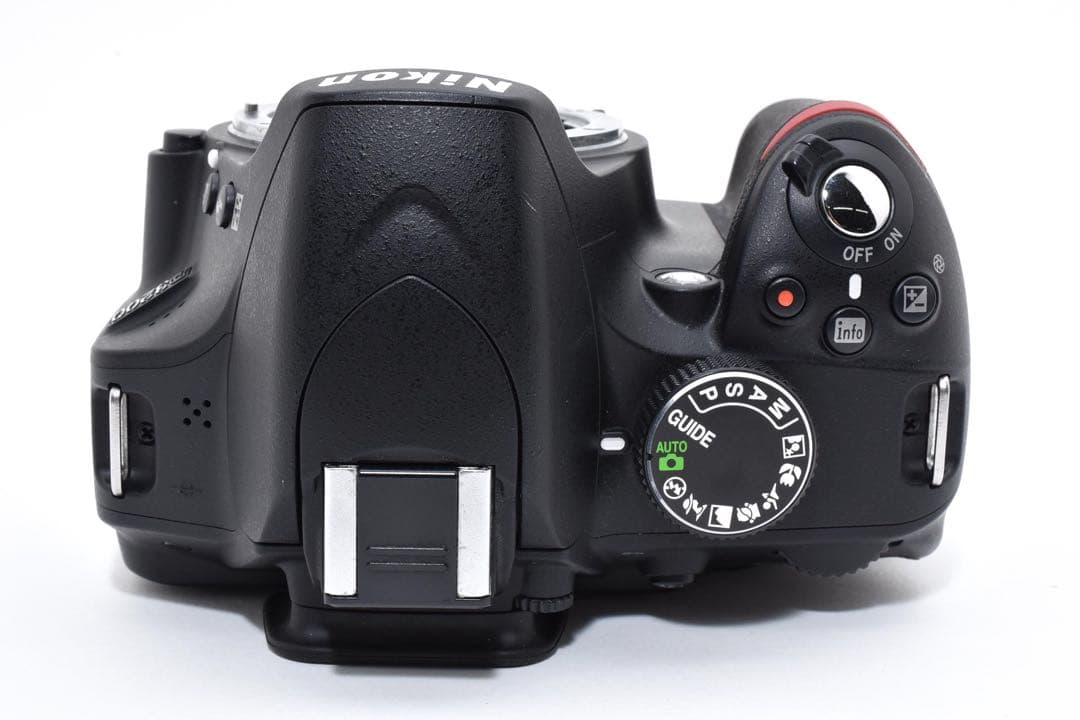 ✨動作確認済✨Nikon D3200 シャッター数少なめ 美品 軽量 簡単操作