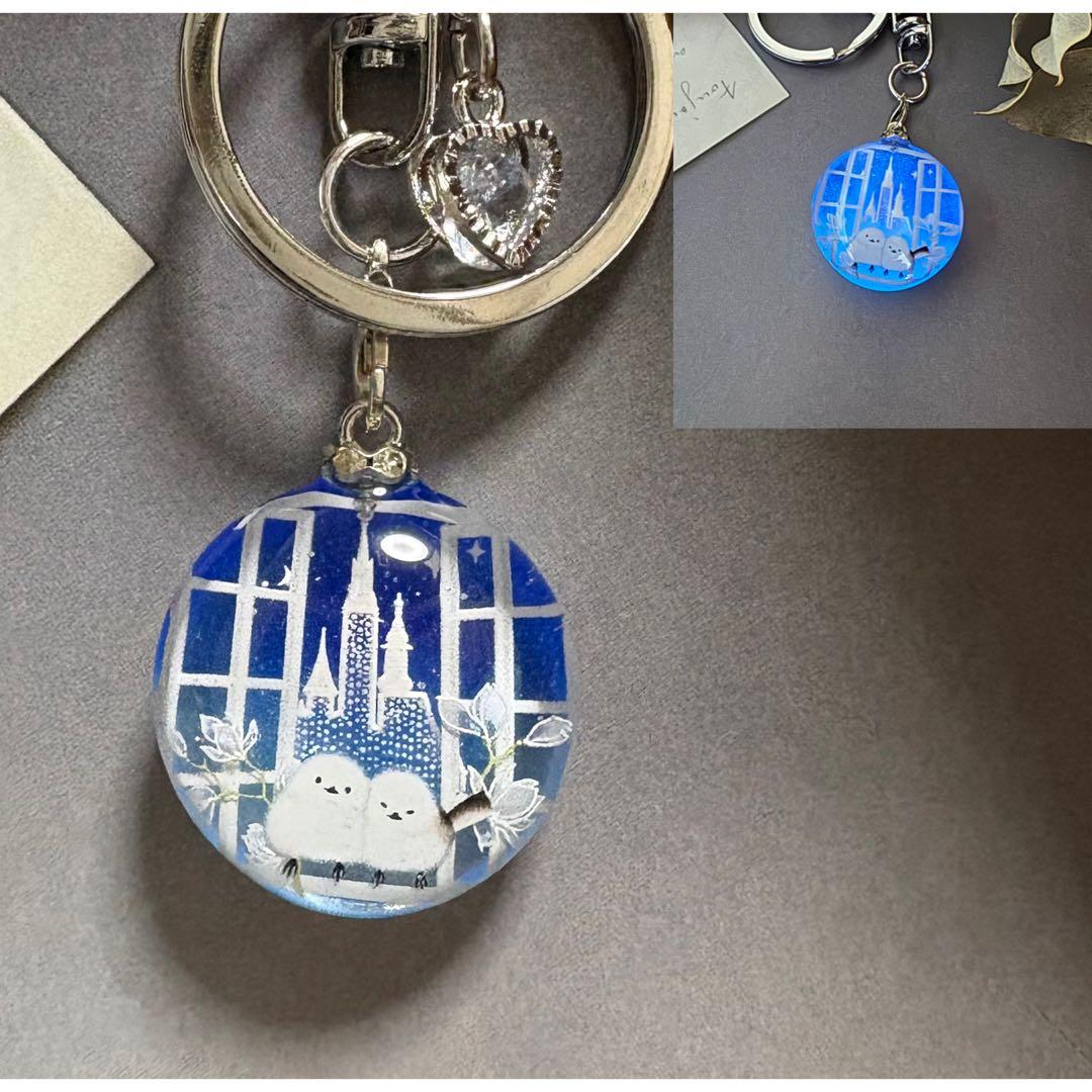 専用NO.166 キーホルダー レジン ぷっくり円形 流れ星・シマエナガ(蓄光)