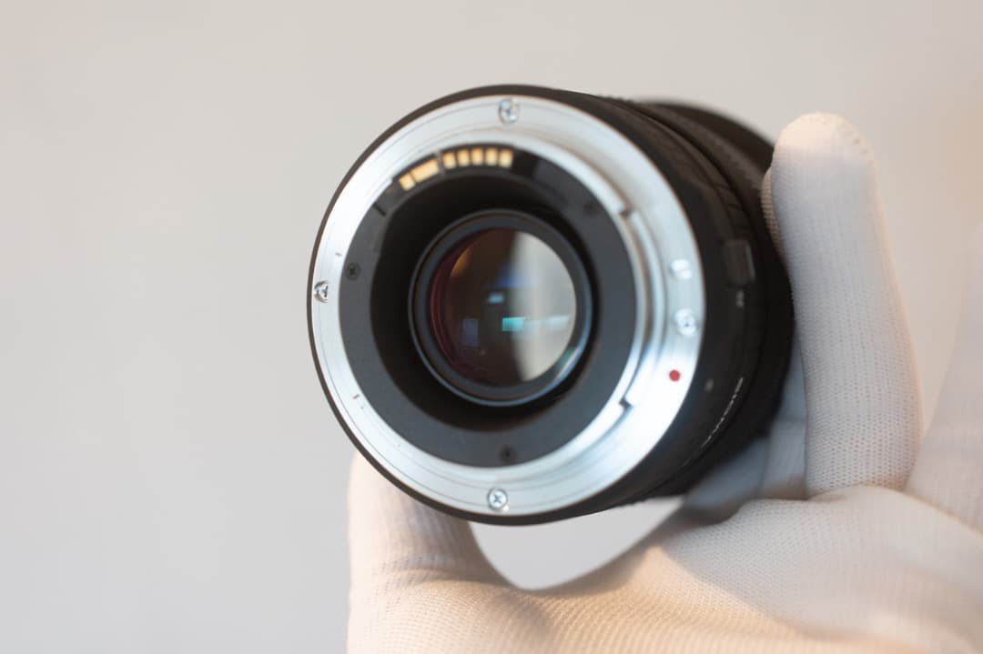 ＜美品＞SIGMA 20mm F1.8 DG RF（キヤノンEF） 元箱付