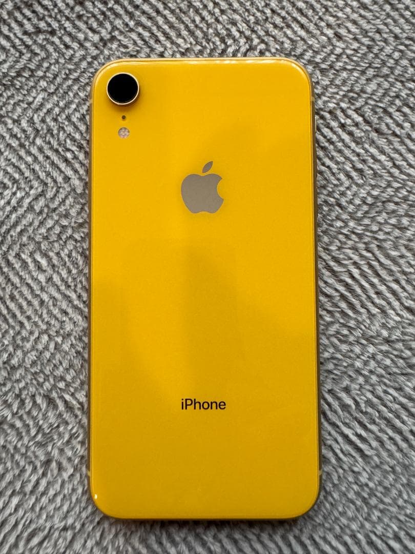 iPhone XR128GB SIMフリー バッテリー77%充電器2個ケーブル付