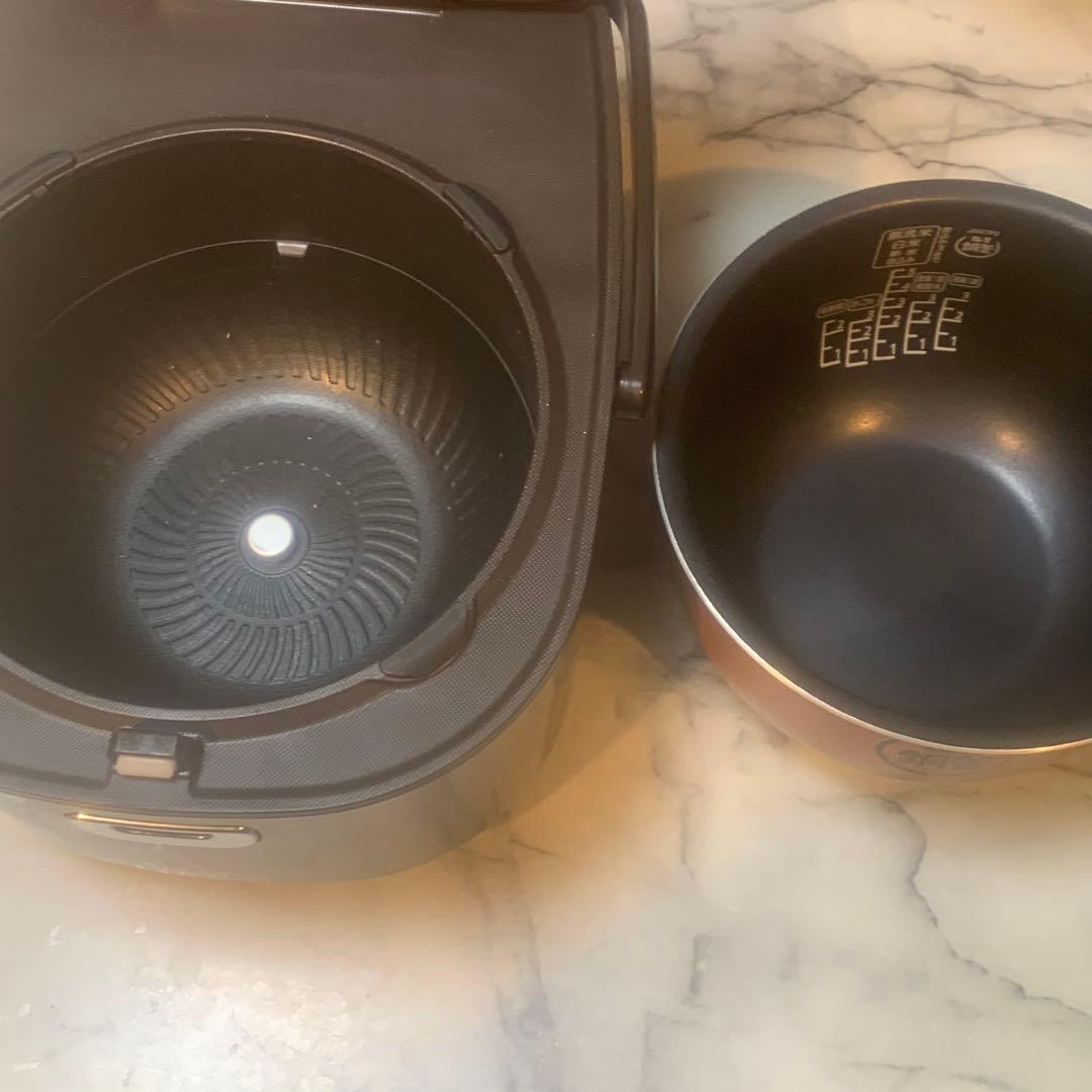2022年 美品■IRIS 米屋の旨み銘柄炊きIH 5.5合KRC-IK50-T
