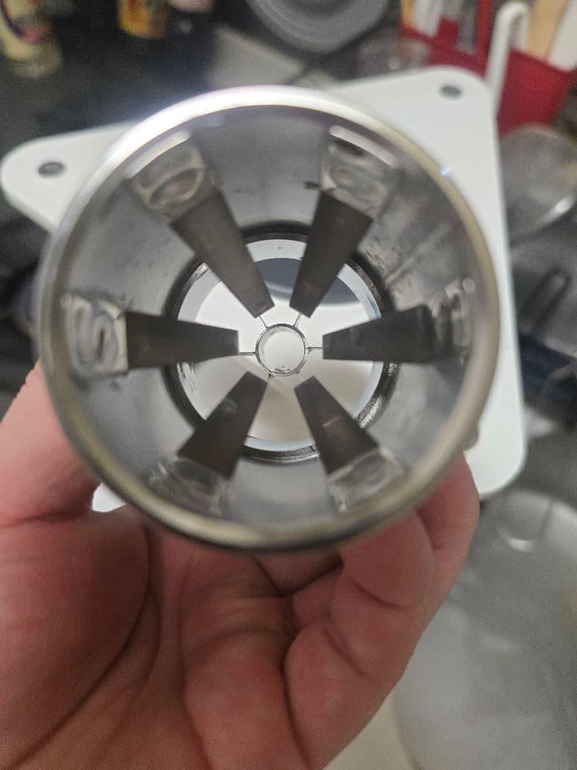 きゅうり縦割りカッター