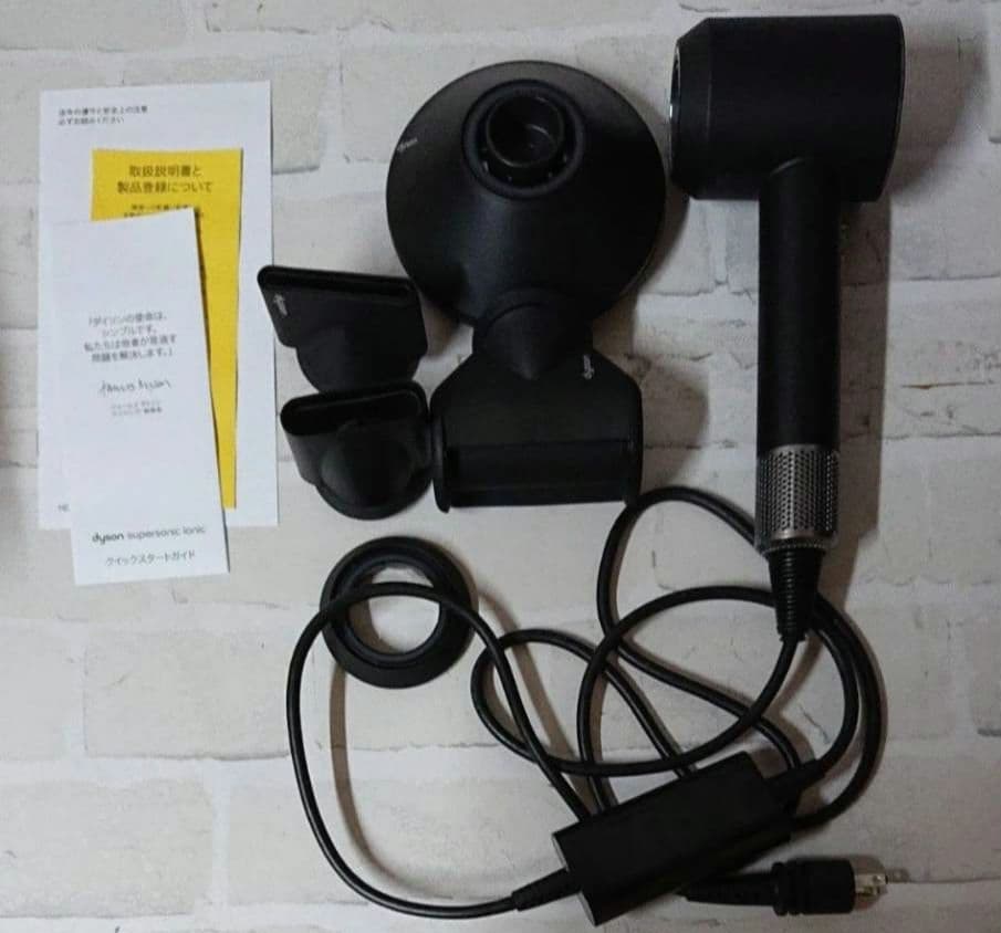 使用感少・美品 ダイソン スーパーソニック イオニック HD08 ULF BBN