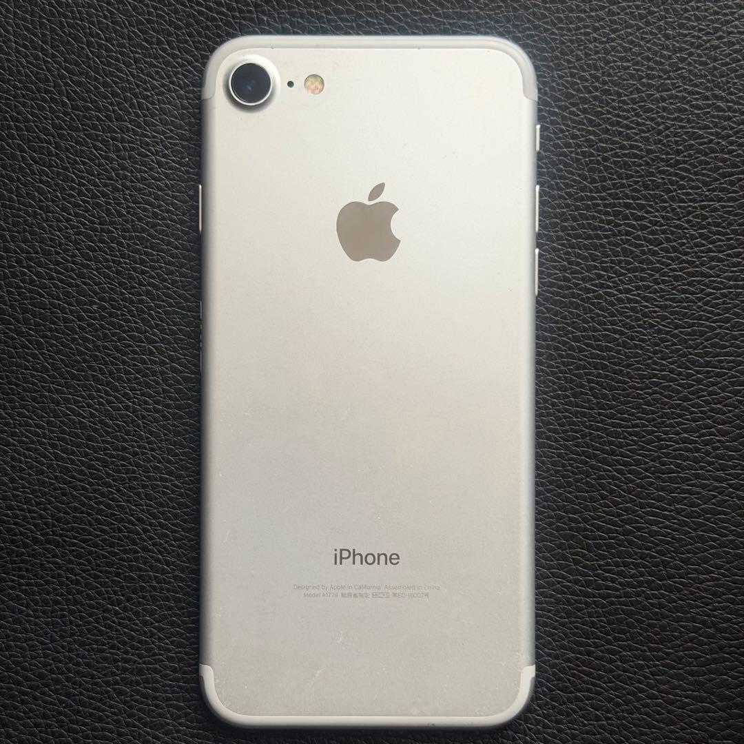 iPhone7 シルバー 32GB SIMフリー 付属品 箱無し 2個セット