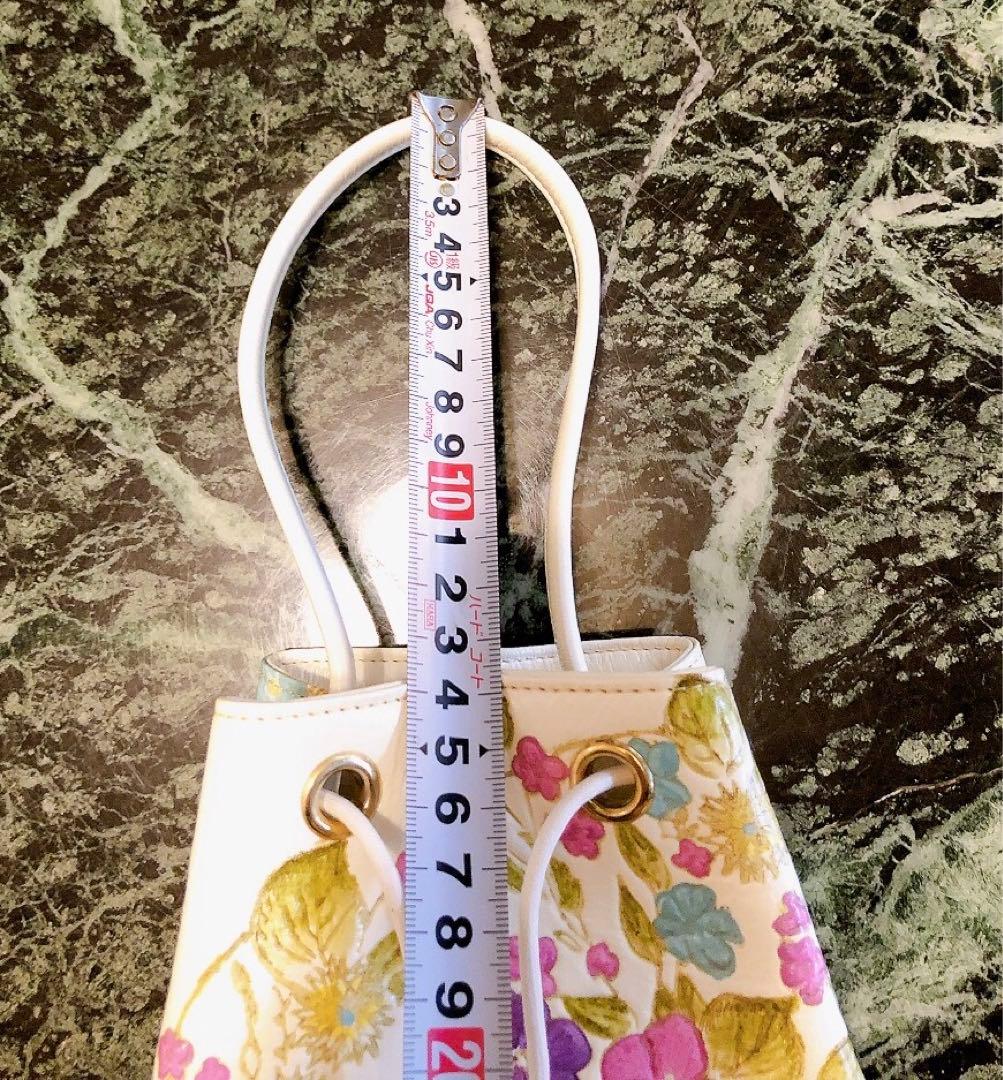 【姫路・姫革細工】巾着バッグ 伝統工芸品 花柄 白鞣革　（盛花　ピンク）