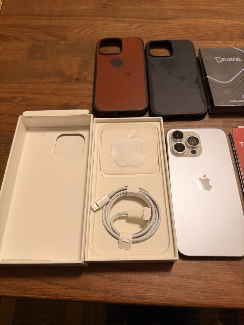 iPhone 14 ProMax シルバー 256GB SIMフリー　付属品多数