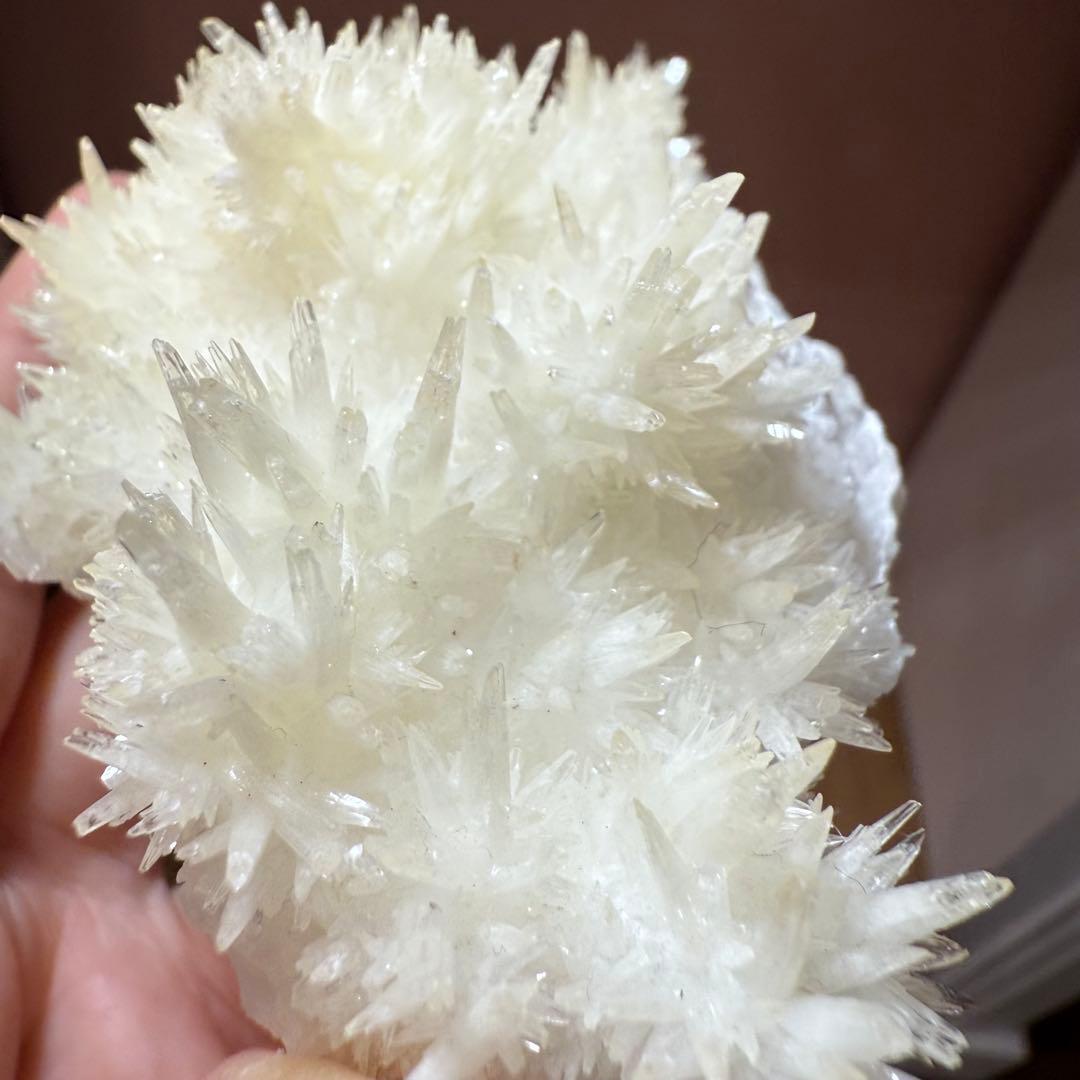 ホワイトアラゴナイト　209g 霰石 　あられいし　水晶　自然石　鉱物標本②