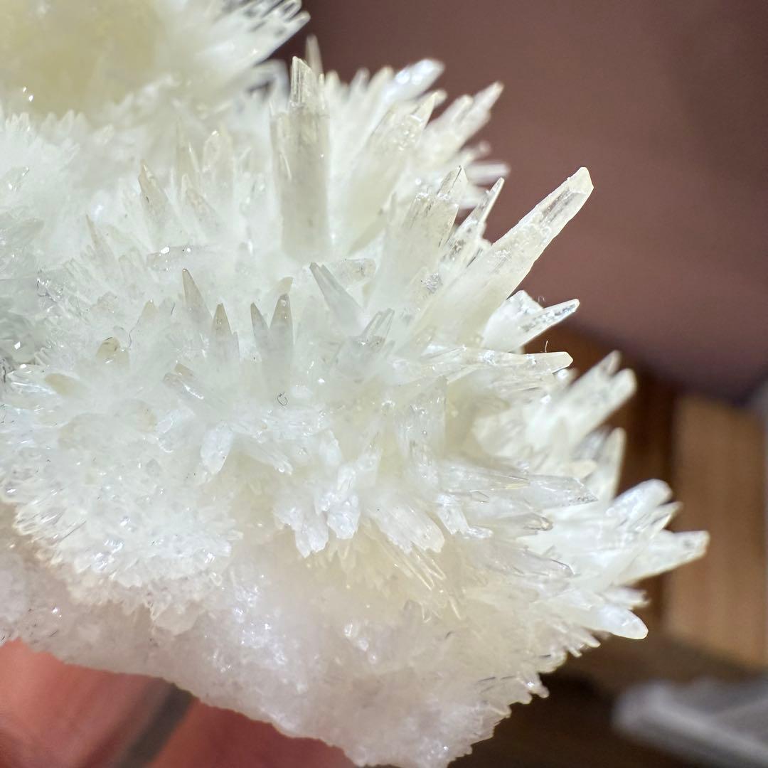 ホワイトアラゴナイト　209g 霰石 　あられいし　水晶　自然石　鉱物標本②