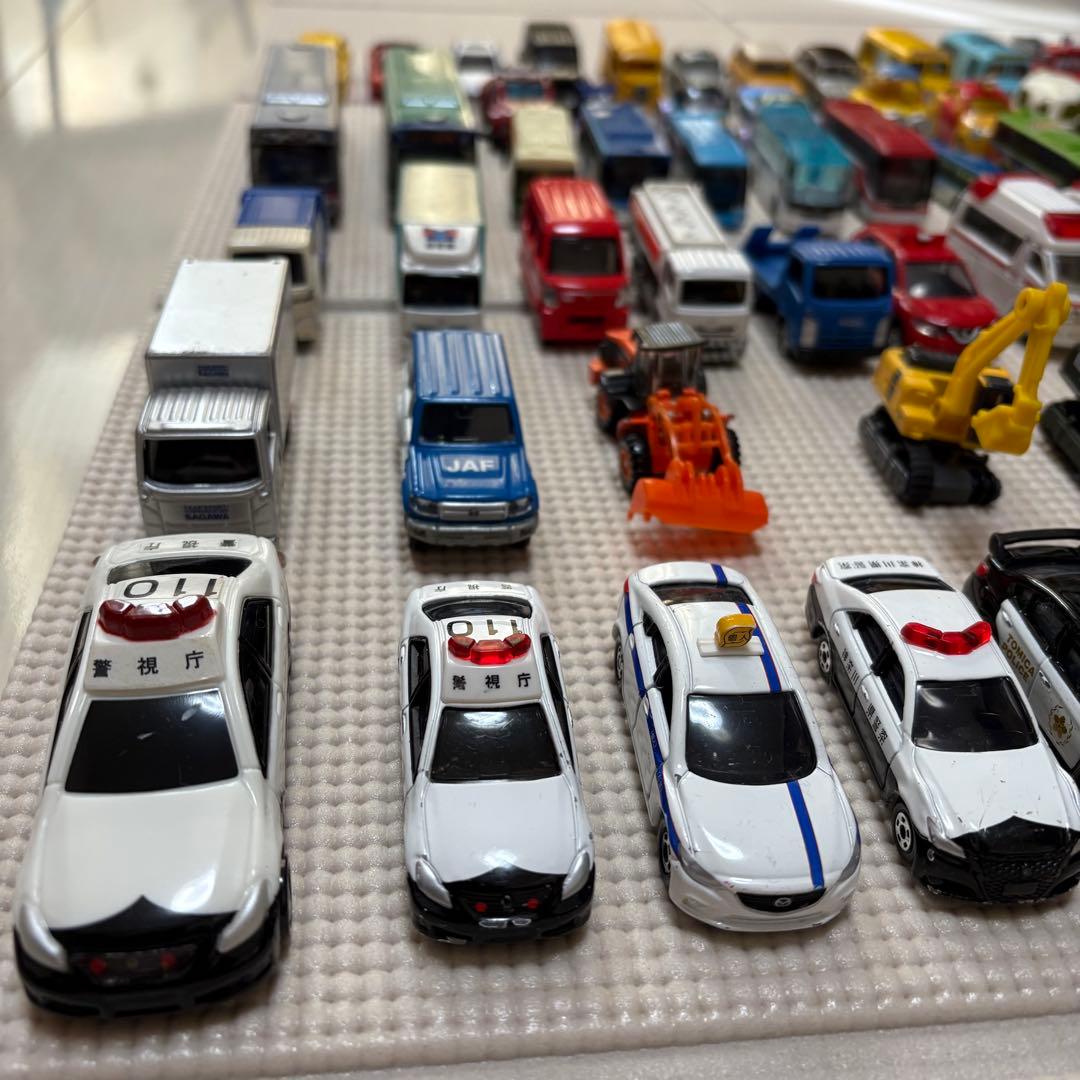 トミカ　約80台まとめ売り