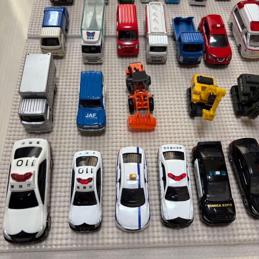 トミカ　約80台まとめ売り