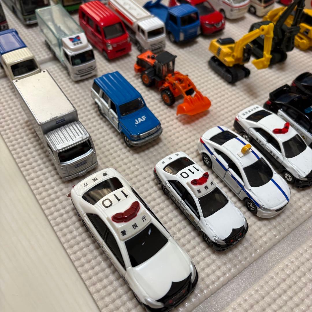 トミカ　約80台まとめ売り