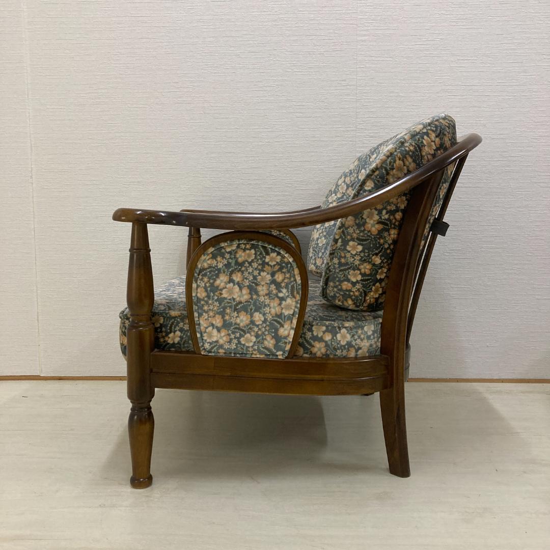 【カリモク】コロニアル　一人掛けソファ　アームチェア　椅子　２脚セット