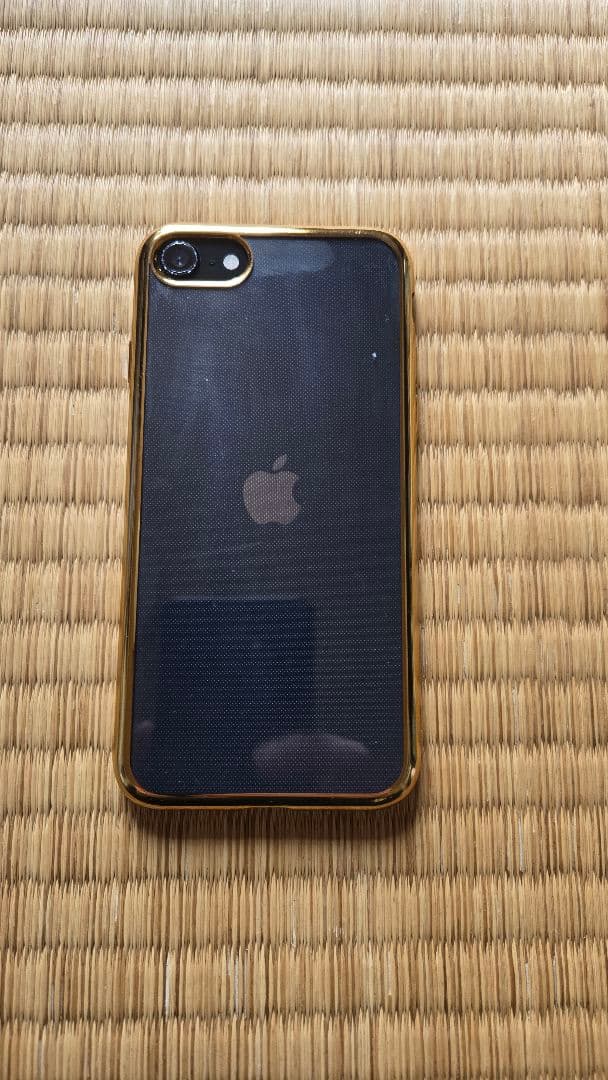 iPhoneSE2 64GB ブラック SIMフリー バッテリー86%