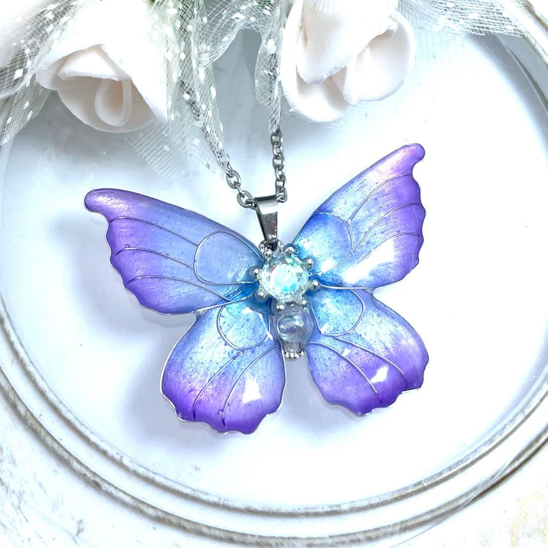 ネックレス・ペンダント Whitewolf