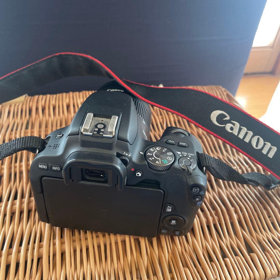 Canon デジタル一眼レフカメラ レンズ付き